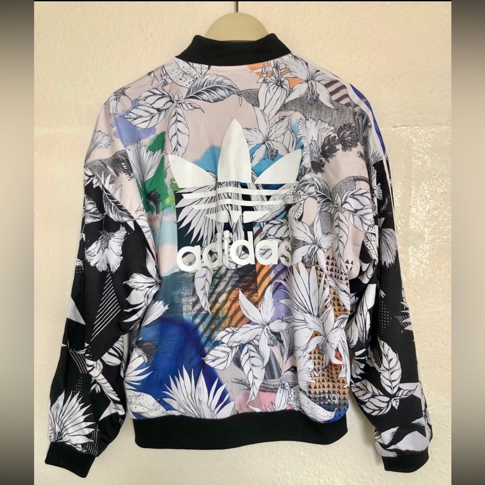 Adidas jacket - Picture 2 of 3